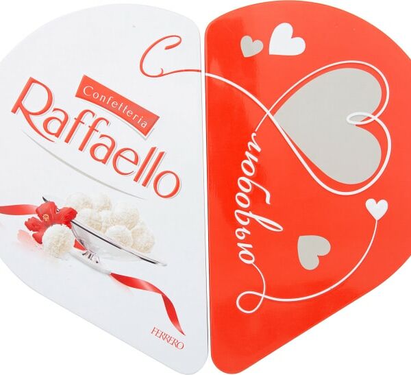 Конфеты Raffaello с цельным миндальным орехом в кокосовой обсыпке 300г