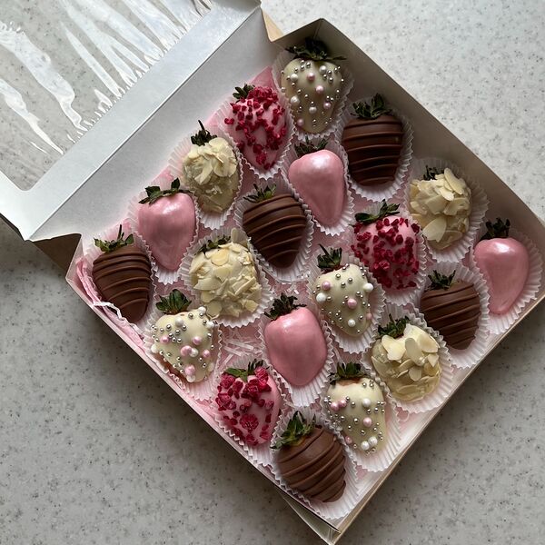 Клубника в шоколаде 20 шт