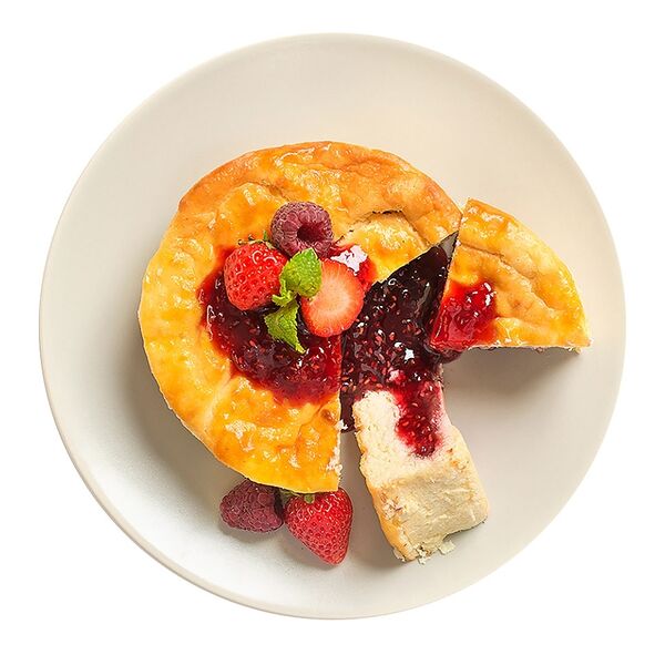 Запеканка творожная с малиной и клубникой, Уже Готово