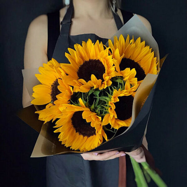 Букет подсолнухов