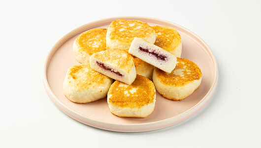 Сырники с малиновой начинкой