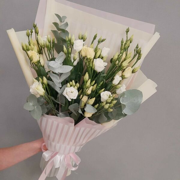 Букет Эустомы