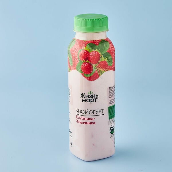Биойогурт «Бифилайф» с клубникой и земляникой 2,5%