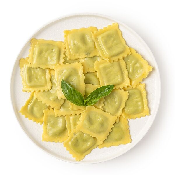 Равиоли с моцареллой и базиликом Taste of, Почти готово 250г, Россия