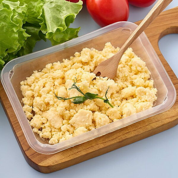 Скрамбл с моцарелой и сливками