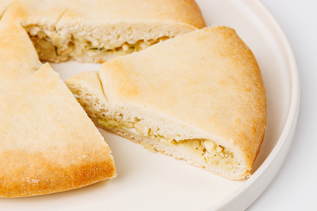 

Пирог осетинский с капустой и яйцом, 250 г