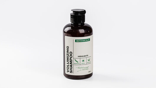 Шампунь для ежедневного ухода за волосами с ароматом бергамота и розмарина Botanicals, 300 мл