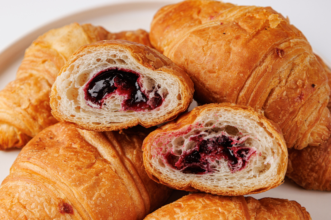 

Круассаны-мини "Черная смородина", 6 шт