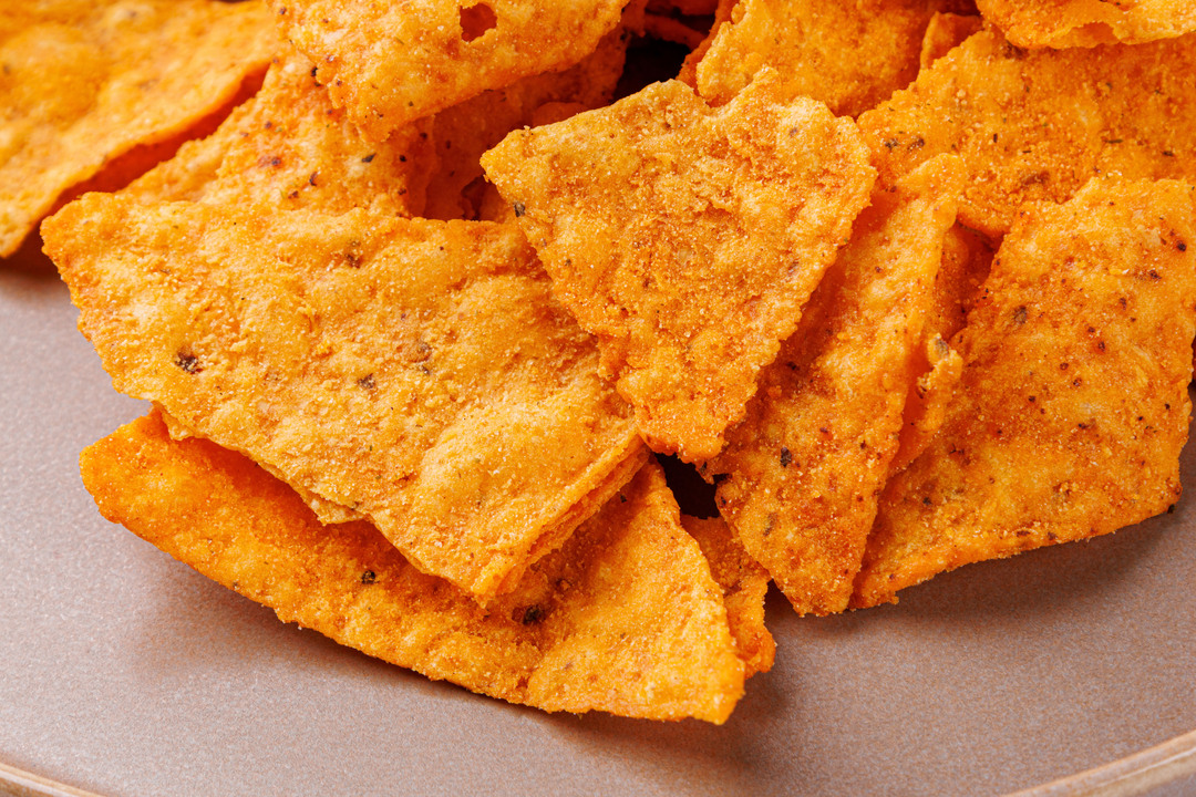 

Чипсы кукурузные Начос со вкусом сыра и зелени