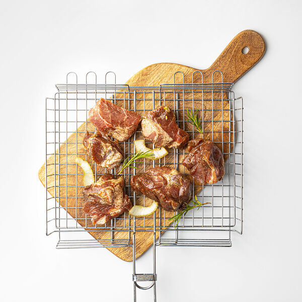 Шашлык из свиной шеи весовой