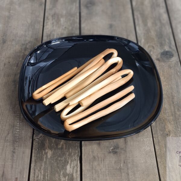 Сыр копченый палочки