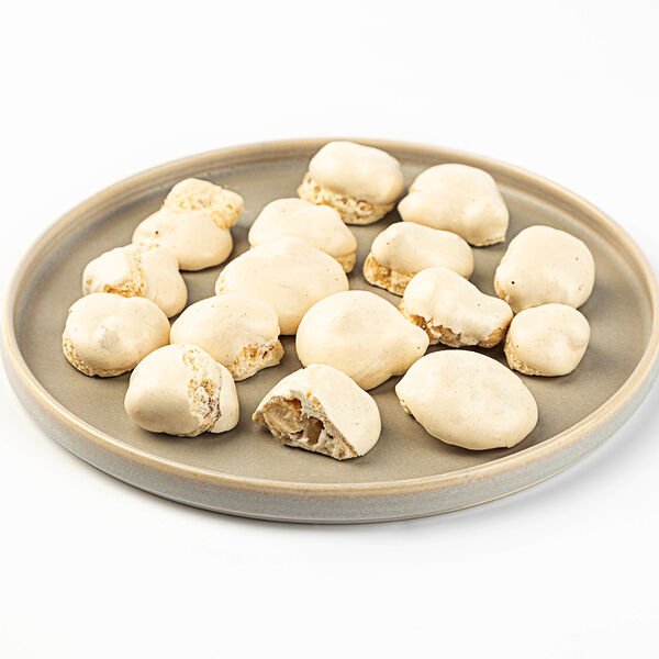 Безе с фундуком