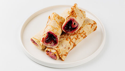 Блины ВкусВилл с черной смородиной и малиной 210г