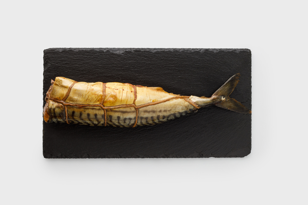 

Скумбрия без головы горячего копчения вес