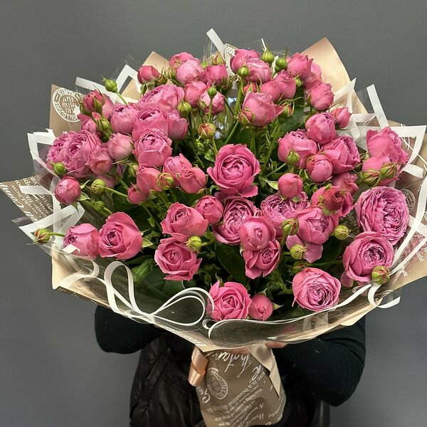 Пионовидные розы