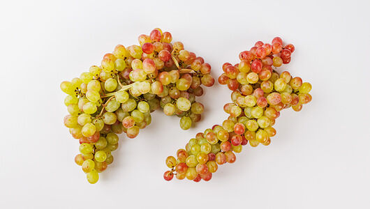 Виноград Кишмиш розовый без косточки Армения