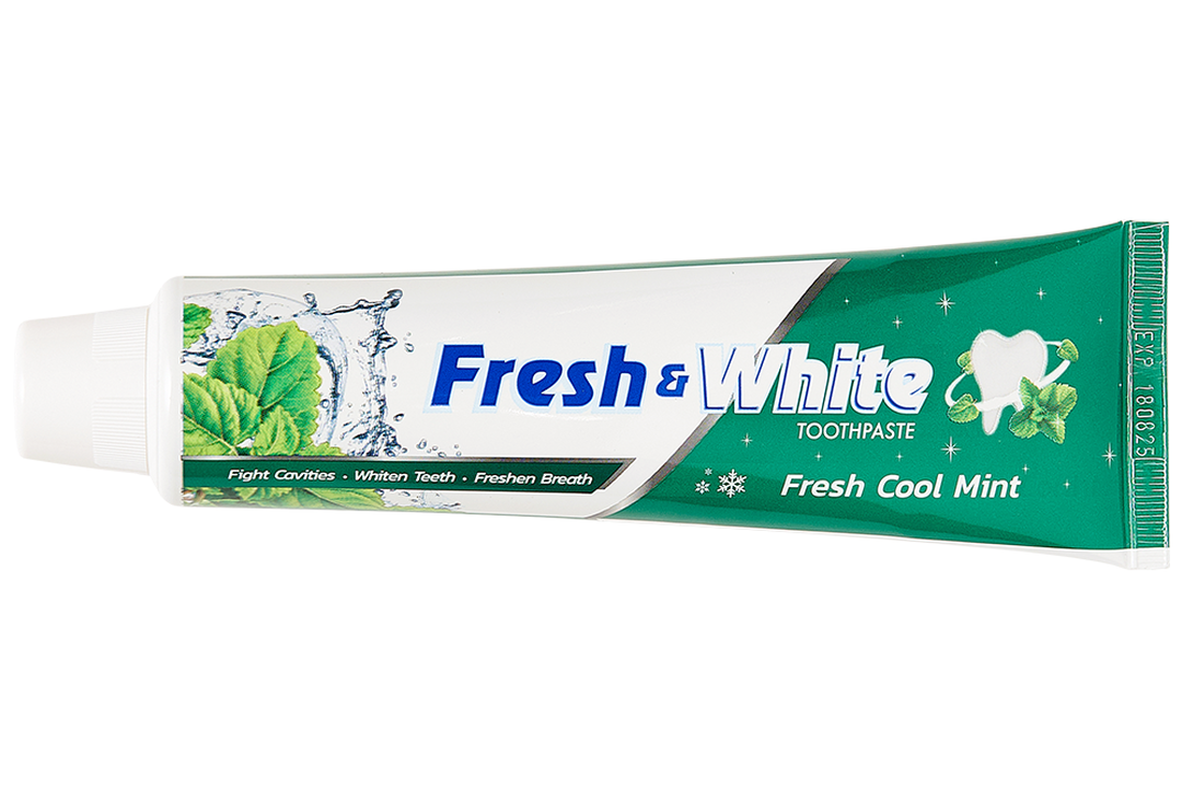 

Зубная паста Lion Thailand Fresh & White Прохладная мята для защиты от кариеса, 160 г