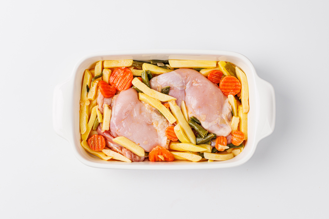 

Филе окорочка цыпленка-бройлера с овощами