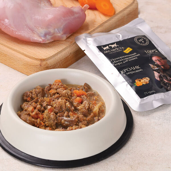 Корм влажный для взрослых кошек кролик с морковью Два хвоста 75г