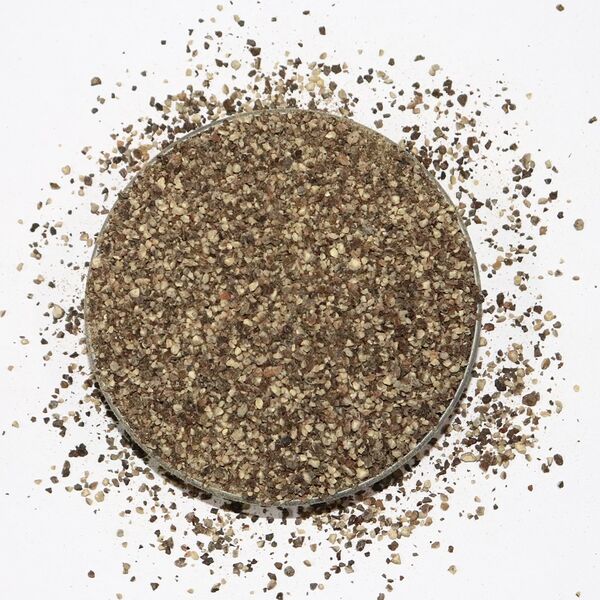 Перец чёрный дроблёный