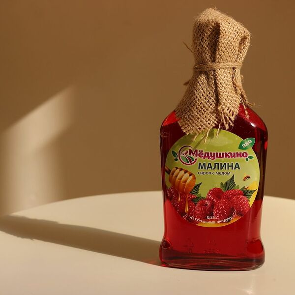 Сироп на меду из малины