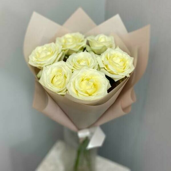 Букет «Жемчужный» с белыми розами