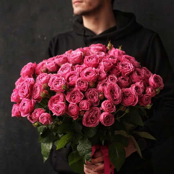 Пионовидные розы 