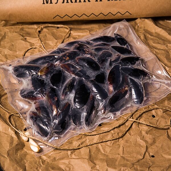 Мидии в ракушке варено-мороженные