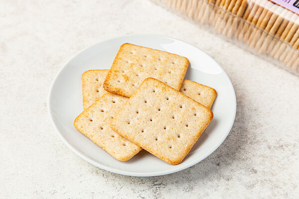 Печенье затяжное пшеничное с полбяной мукой и солью