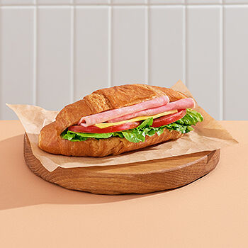 Круассан с ветчиной и сыром, 190г