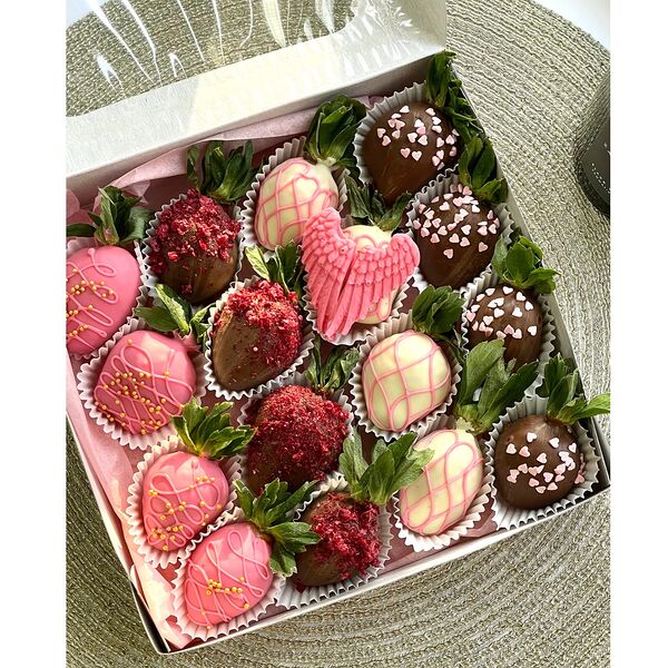 Клубника в шоколаде Angel