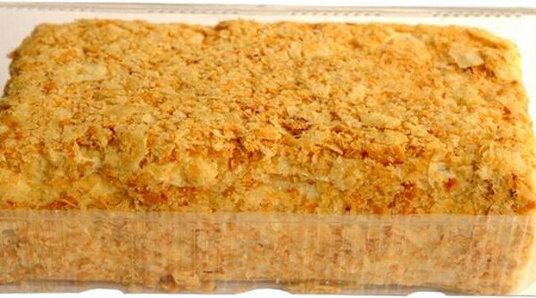 Торт слоеный Наполеон