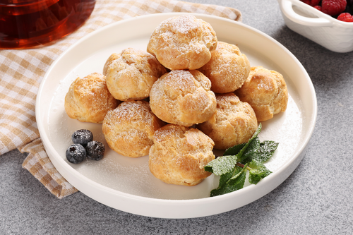 

Пирожное ЛЕНТА FRESH Профитроли с вареной сгущенкой, 180 г