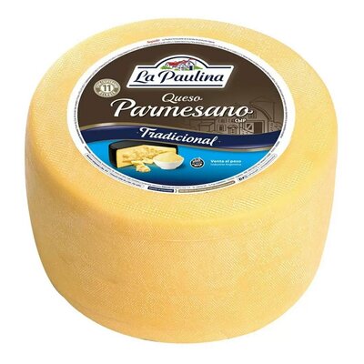 Сыр твердый La Paulina Традиционный Пармезан (Tradicional Parmesano) 45% вес