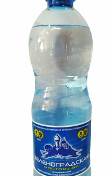 Вода Зеленоградская настоящая настоящая 0.5л