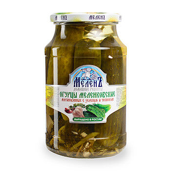 Огурцы маринованные МеленЪ Меленковские с зеленью и чесноком