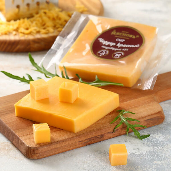 Сыр Чеддер красный полутвердый 45% МясновЪ Ферма от КуулКлевер, созревание 60 суток, Великие Луки 200 г