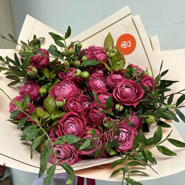 Букет из пионовидных роз