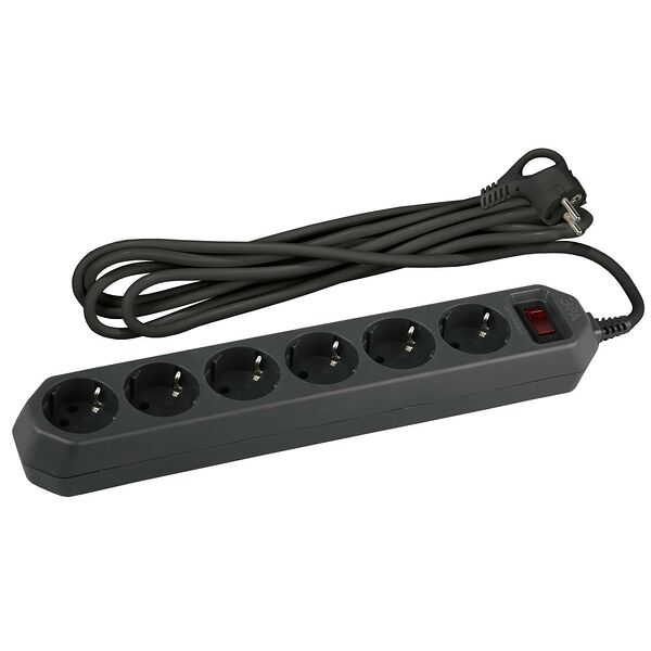 Сетевой фильтр ЭРА с базовой защитой, заземлением, выключателем, 6 розеток, 5 м, черный