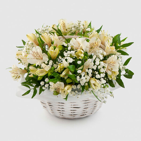 Букет в корзине Облака над головой