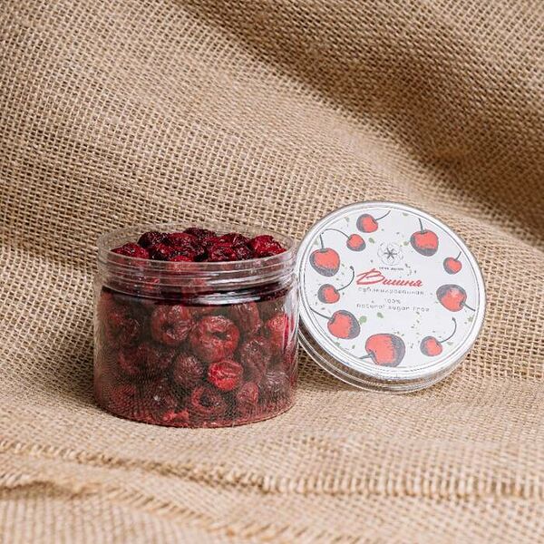 Сублимированная вишня