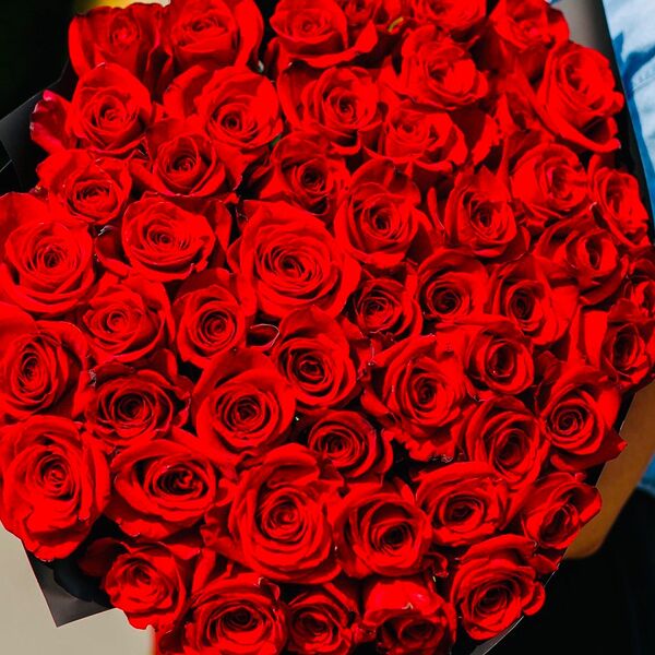 Букет из красных роз