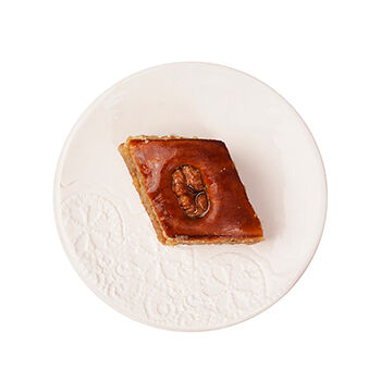 Пахлава азербайджанская с грецким орехом, Россия