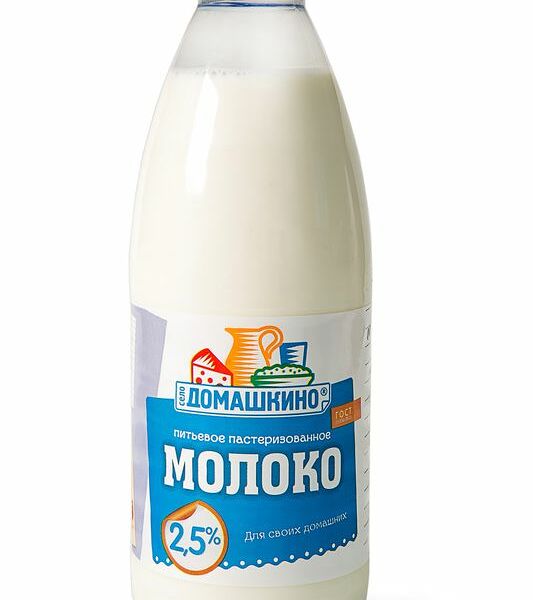 Молоко Село Домашкино пастеризованное, 2.5% 900 мл
