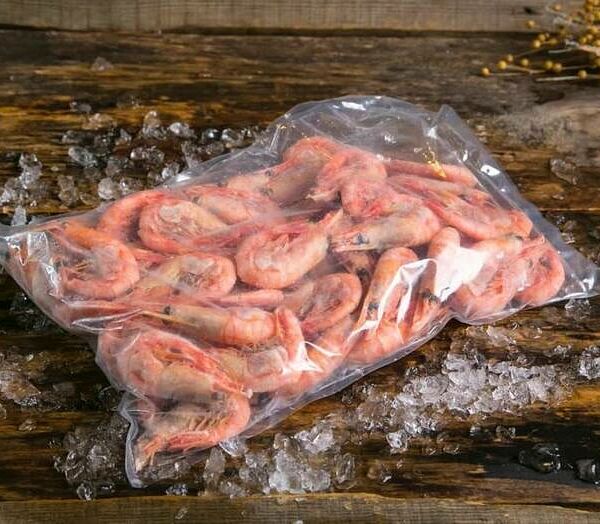 Креветки с головой варёно-мороженные Северные