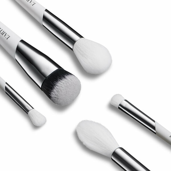 L'ARTE DEL BELLO Кисть для теней Eyeshadow Make up brush круглая, 5 г, EB1