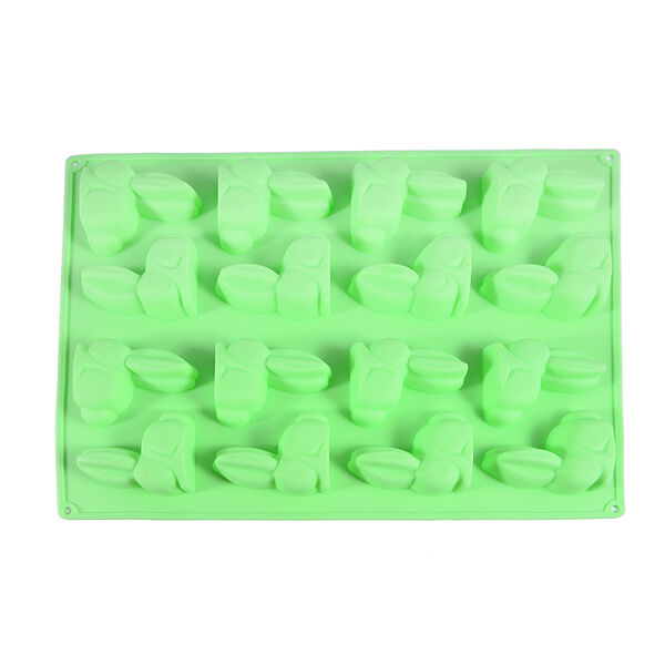 Силиконовая форма для льда и шоколада Зайцы