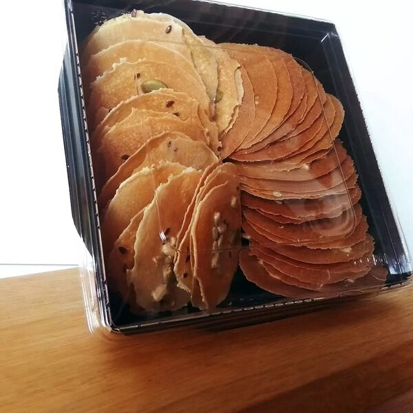 Чипсы сырные