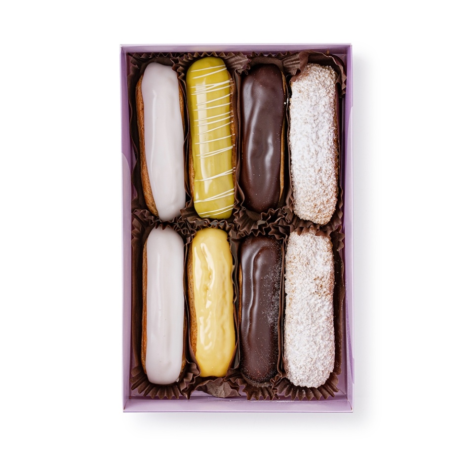 

Набор из ассорти эклеров Подарочный от шеф-кондитера 565 г