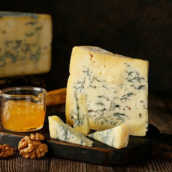 Сыр Горгонзола с трюфелем 